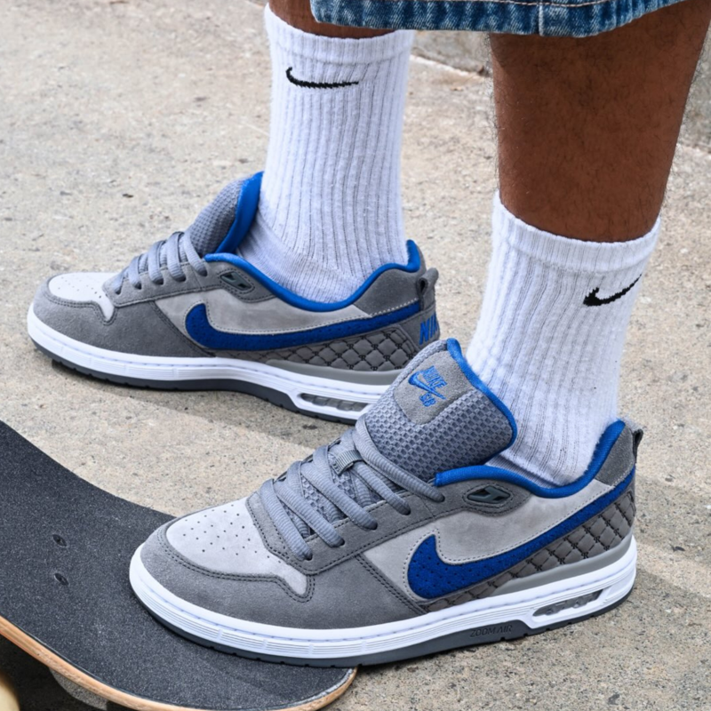 Zumiez 10% Off When You Buy Online & Pick Up In Store icon
